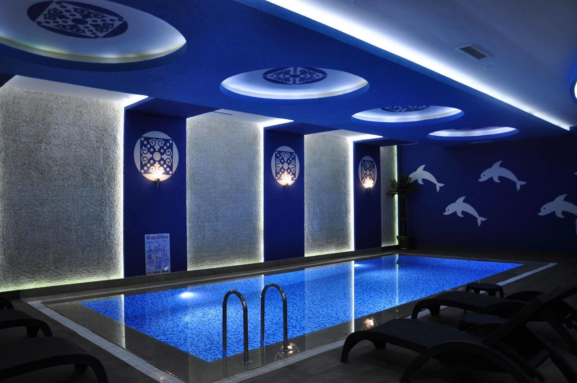 Otel Elips Royal &